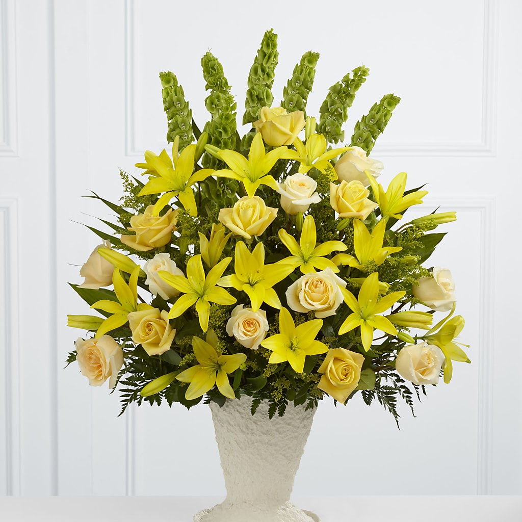 Golden Memories Arrangement – Albertsons Floral #0199, Boise ID