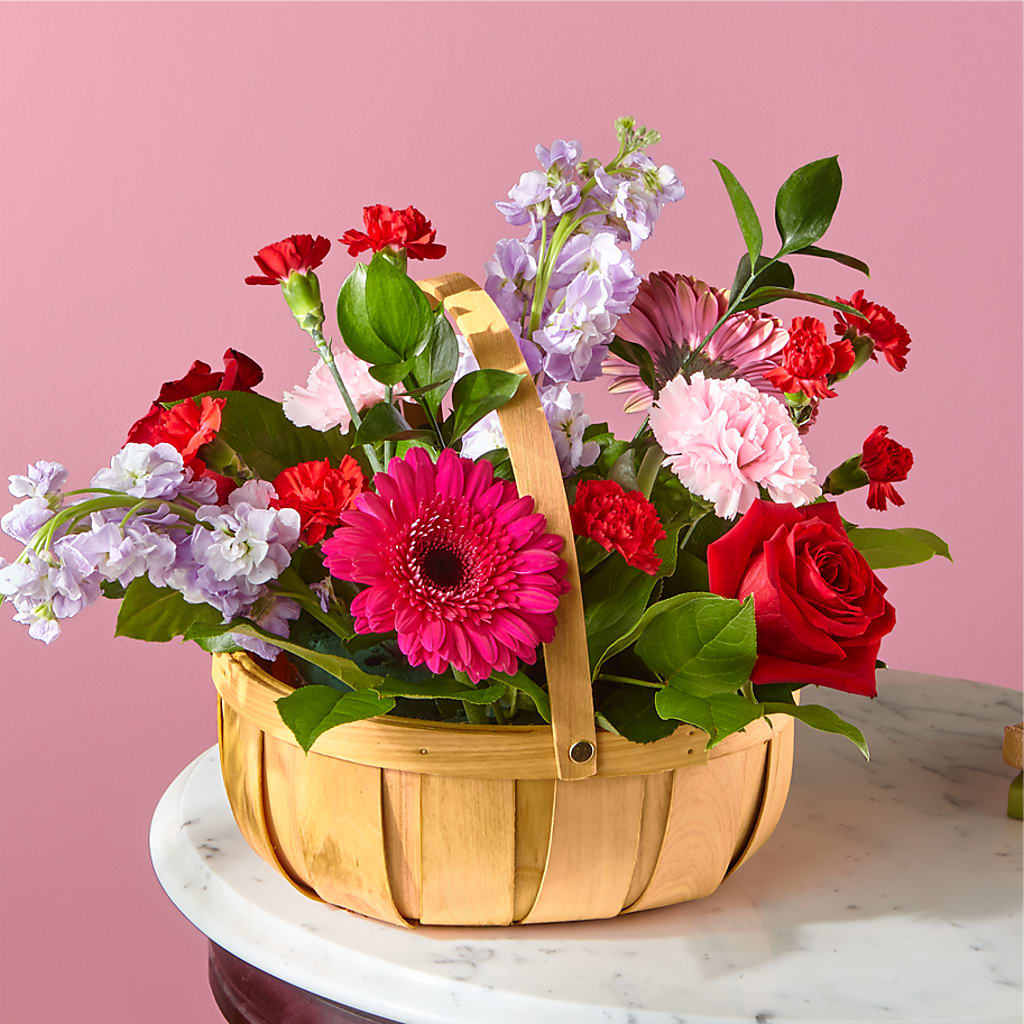 Pink Picnic Basket – Albertsons Floral #0199, Boise ID