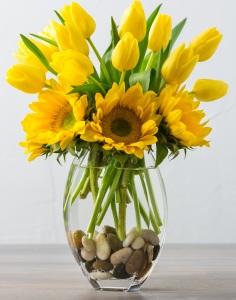 Debi Lilly Sunflower Smile –  Albertsons Floral #0199, Boise ID