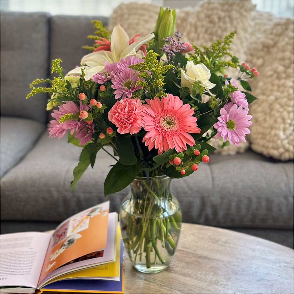 Pastel Tradition - A Florist Original –  Albertsons Floral #0199, Boise ID